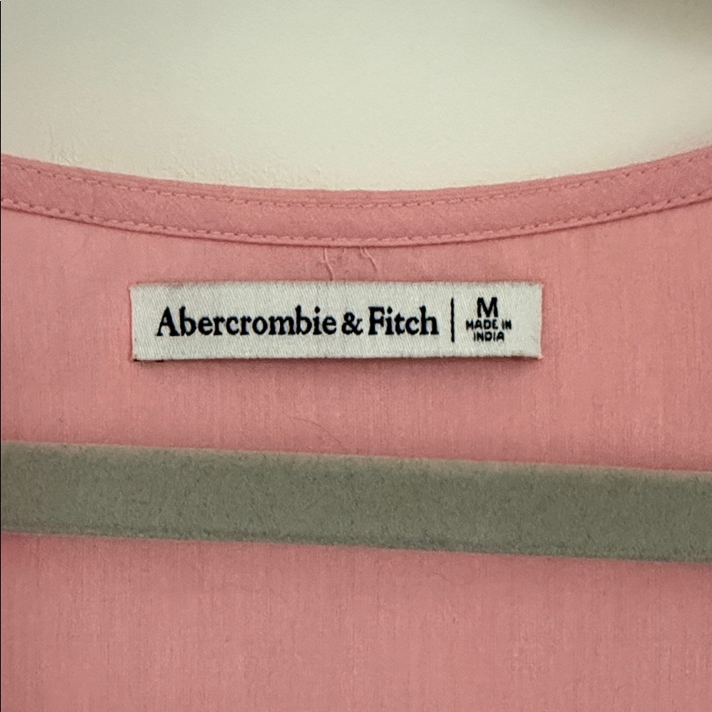 Abercrombie & Fitch Tie-Front Blouse - Picture 2 of 6
